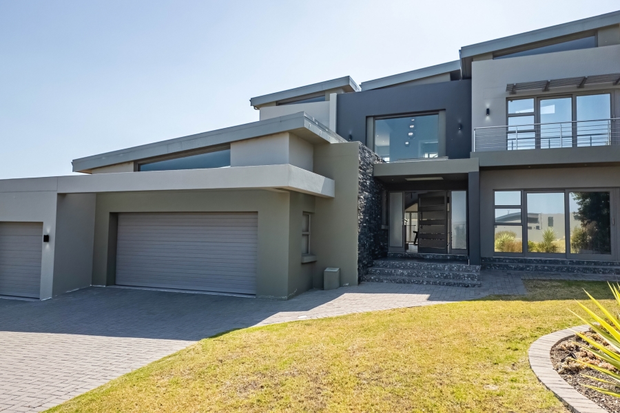 4 Bedroom Property for Sale in Oubaai Western Cape